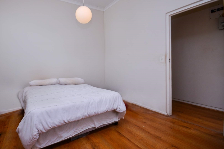 To Let 1 Bedroom Property for Rent in Sea Point Western Cape